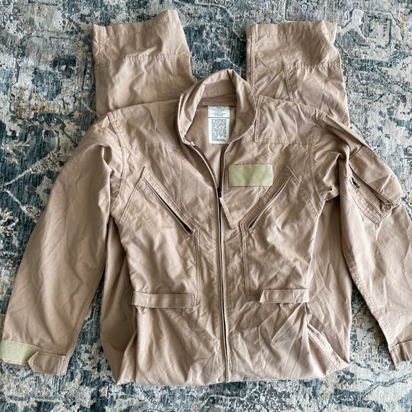 Genuine Us Air Force USAF Nomex Fire Resistant Flight Suit CWU-27/P - 38R. - Picture 9 of 11